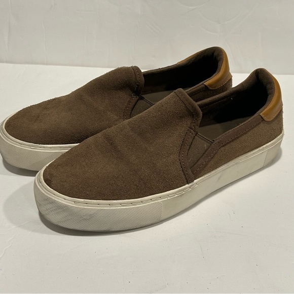 UGG Shoes - UGG Women's Cahlvan Platform Sneakers, Size 8, Chestnut Suede, 1121613